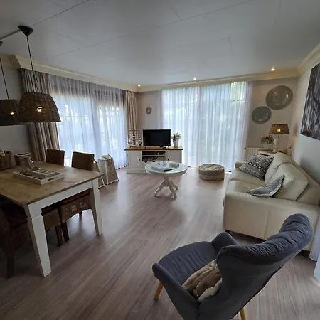 Feriehus In By Veluwe, Cleaning Included Garderen